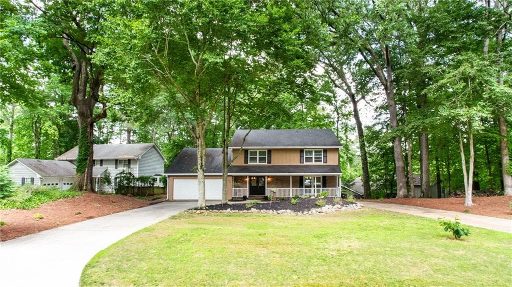 4 bedroom, 4 bathroom, 2,548 sq ft single family residence sold at 55 Martin Point Court, Roswell, GA 30076