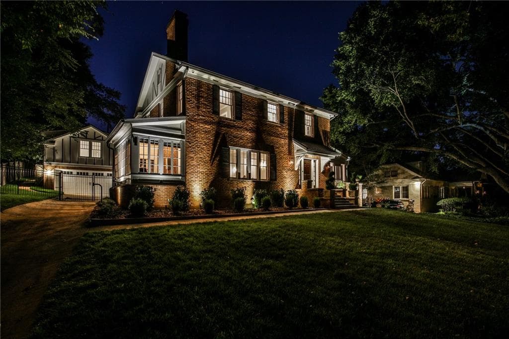 5 bedroom, 5 bathroom, 3,927 sq ft single family residence sold at 1082 Oakdale Road, Atlanta, GA 30307