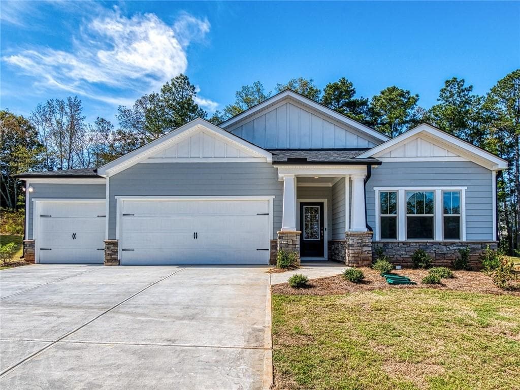 3210 Summerpoint Crossing, Cumming, GA 30028 — most recent listing photo
