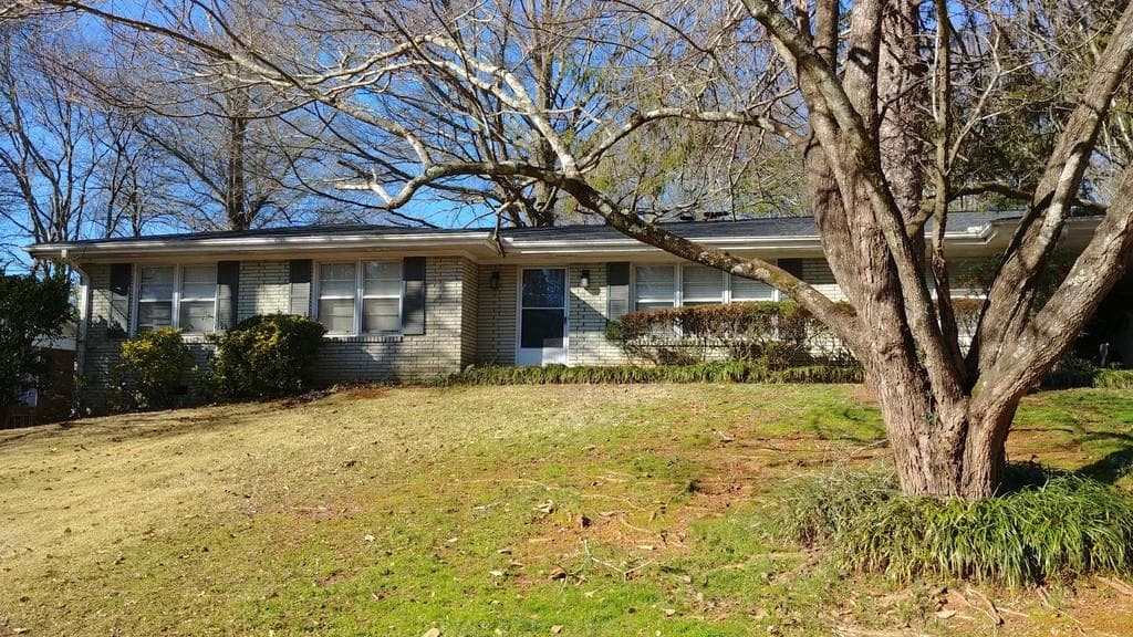 3 bedroom, 2 bathroom, 1,584 sq ft single family residence sold at 940 Melody Lane, Roswell, GA 30075
