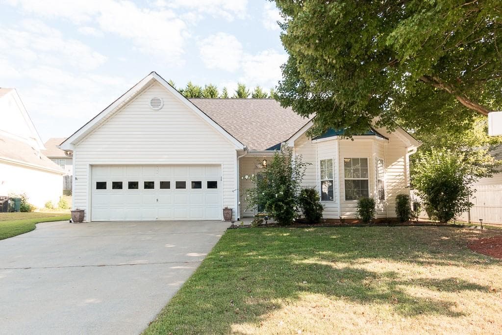 3 bedroom, 2 bathroom, 1,382 sq ft single family residence sold at 144 Carl Barrett Drive, Canton, GA 30115