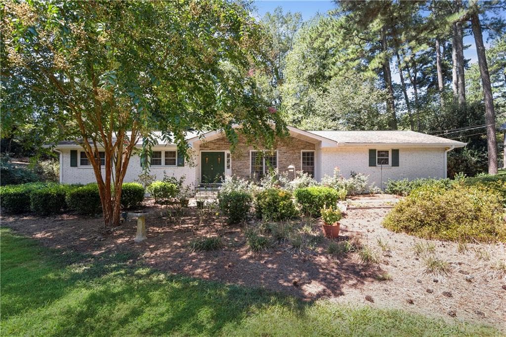 5729 FULTON Circle, Norcross, GA 30093 — most recent listing photo