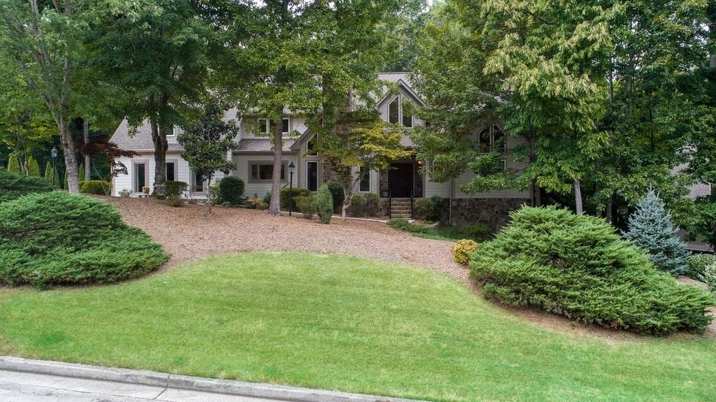 5 bedroom, 5 bathroom, 5,000 sq ft single family residence sold at 310 FOXLEY Way, Roswell, GA 30075