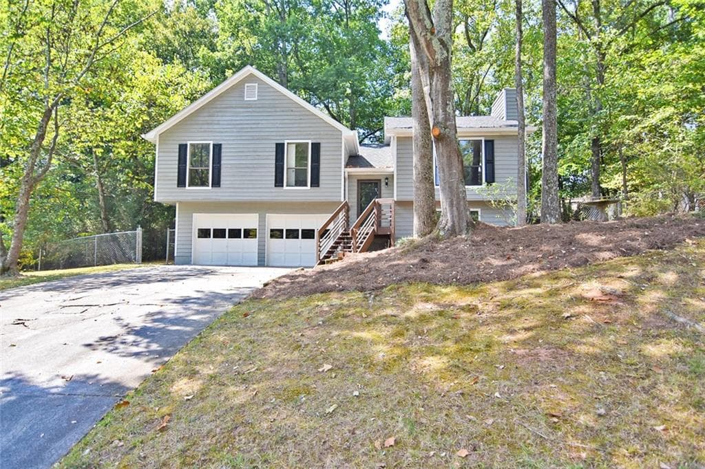 4010 Sumit Wood Drive, Kennesaw, GA 30152 — most recent listing photo