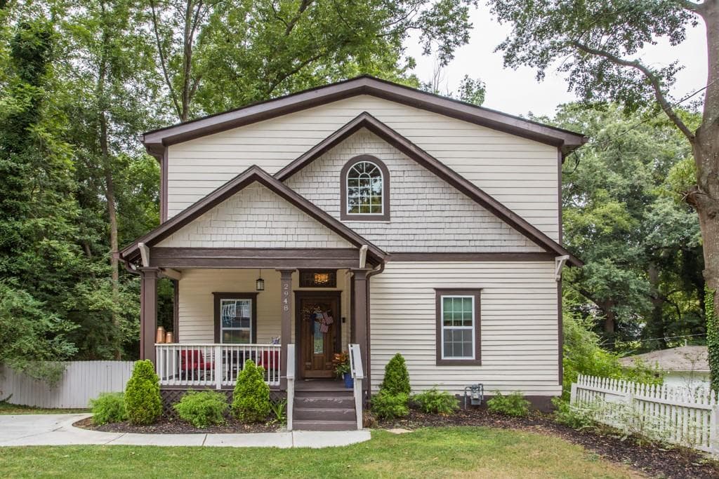 3 bedroom, 3 bathroom, 2,120 sq ft single family residence sold at 2948 Jones Street, East Point, GA 30344
