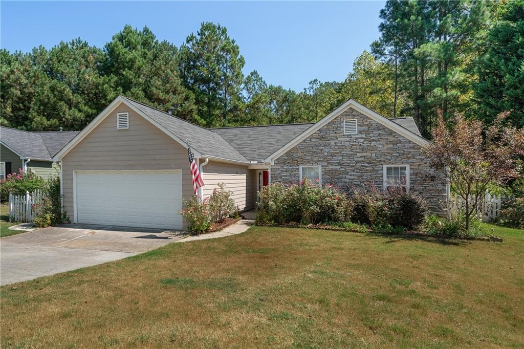 5725 River Ridge Lane, Sugar Hill, GA 30518 — most recent listing photo