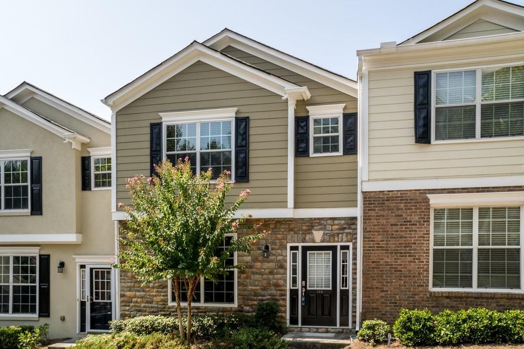 2 bedroom, 3 bathroom, 1,313 sq ft townhouse sold at 144 Riverstone Commons Circle 103, Canton, GA 30114