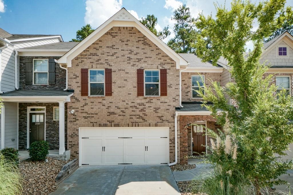 2739 COOPER BROOK Drive, Snellville, GA 30078 — most recent listing photo