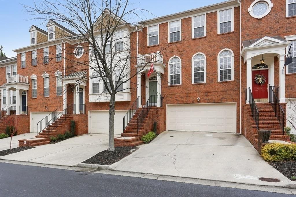 4 bedroom, 4 bathroom, 2,208 sq ft townhouse sold at 4830 Payson Place, Atlanta, GA 30339