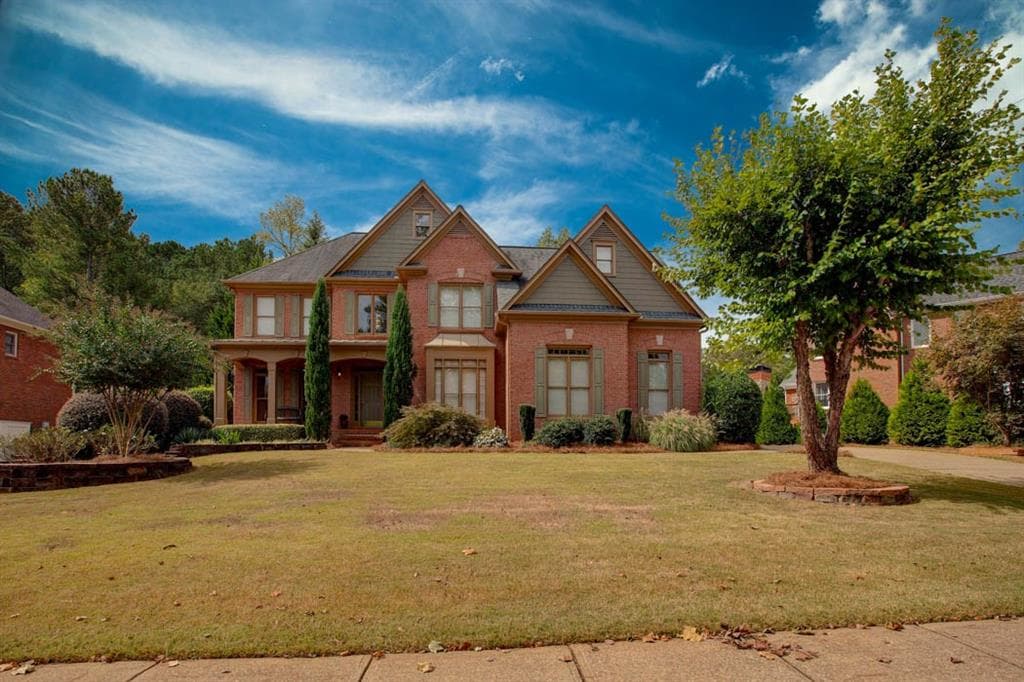 5 bedroom, 4 bathroom, 4,481 sq ft single family residence sold at 2025 Fairway Crossing Drive, Woodstock, GA 30188