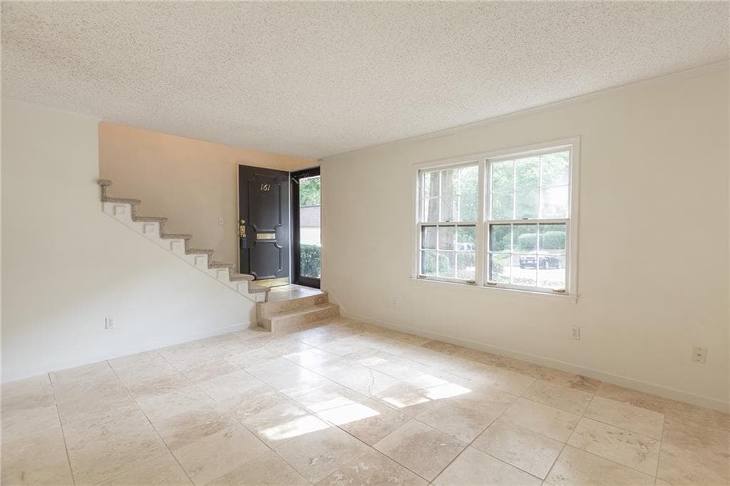 2 bedroom, 3 bathroom, 1,252 sq ft townhouse sold at 161 LABLANC Way, Atlanta, GA 30327