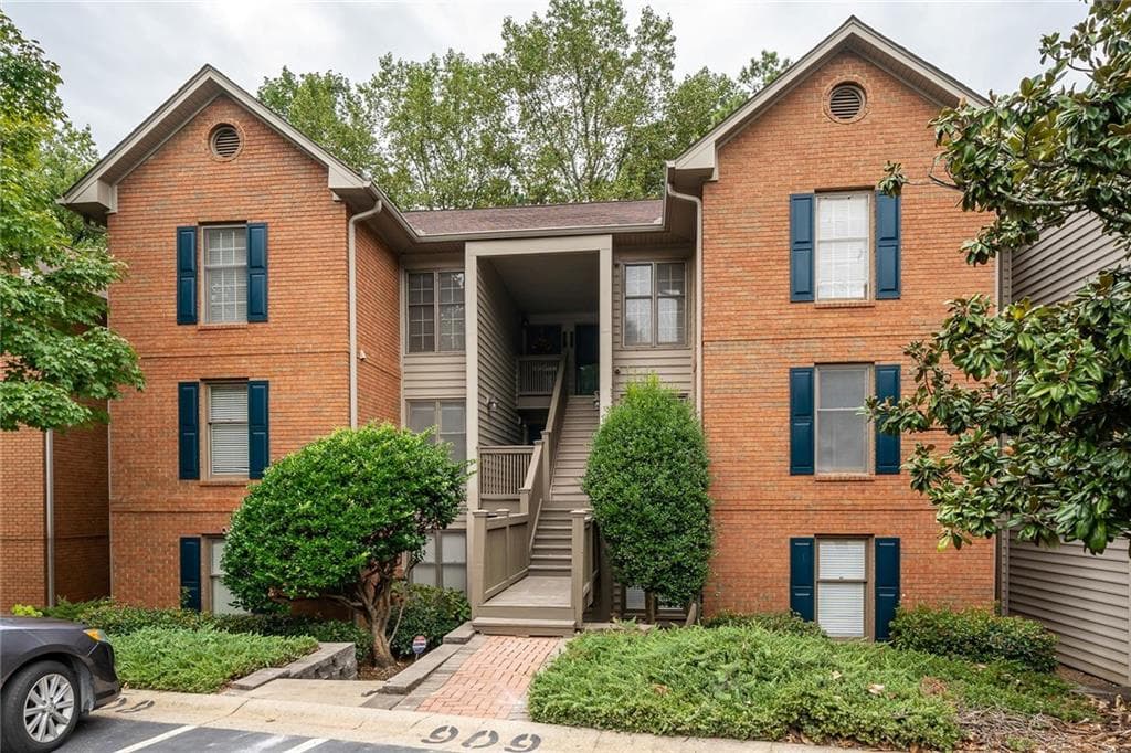 908 Garden Court, Atlanta, GA 30328 — most recent listing photo