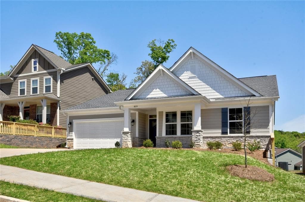 3 bedroom, 2 bathroom, 2,073 sq ft single family residence sold at 819 Commerce Trail, Canton, GA 30114
