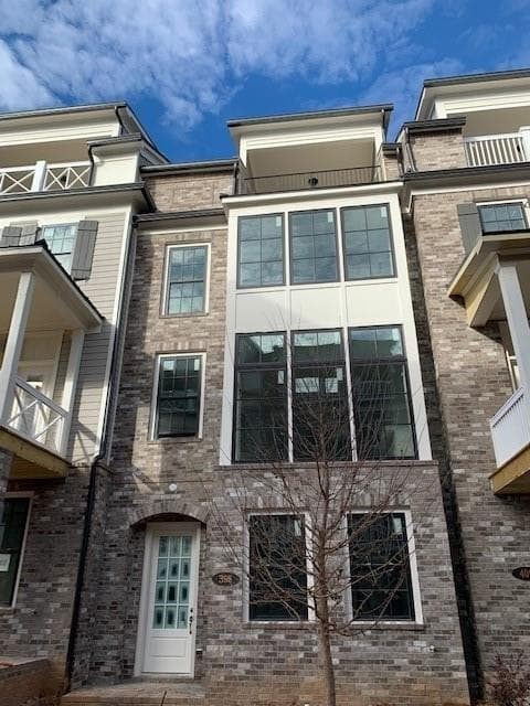 3 bedroom, 5 bathroom, 3,197 sq ft townhouse sold at 398 Concord Street, Alpharetta, GA 30009