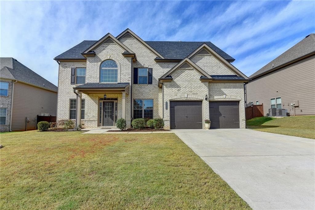 4390 Mossbrook Circle, Alpharetta, GA 30004 — most recent listing photo