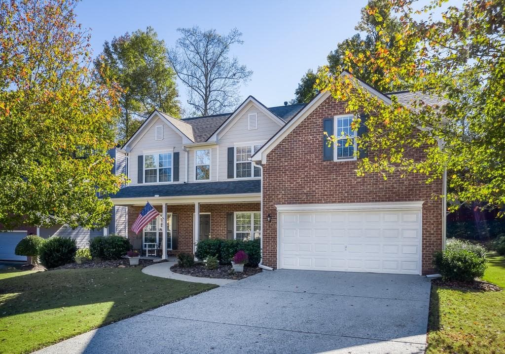 6 bedroom, 3 bathroom, 2,936 sq ft single family residence sold at 445 Beckenham Walk Drive, Dacula, GA 30019