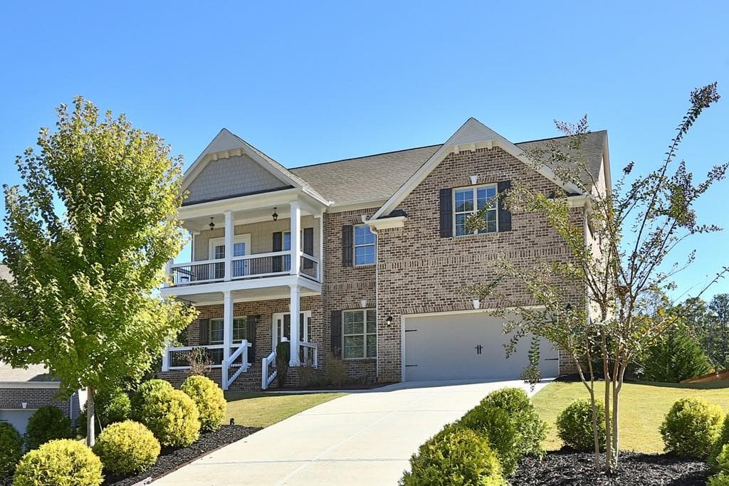 4560 Manor Creek Drive, Cumming, GA 30040 — most recent listing photo