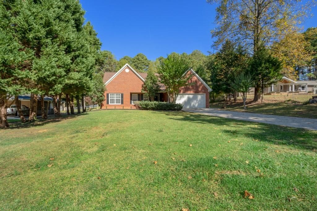 2636 BLUEBIRD Circle, Duluth, GA 30096 — most recent listing photo