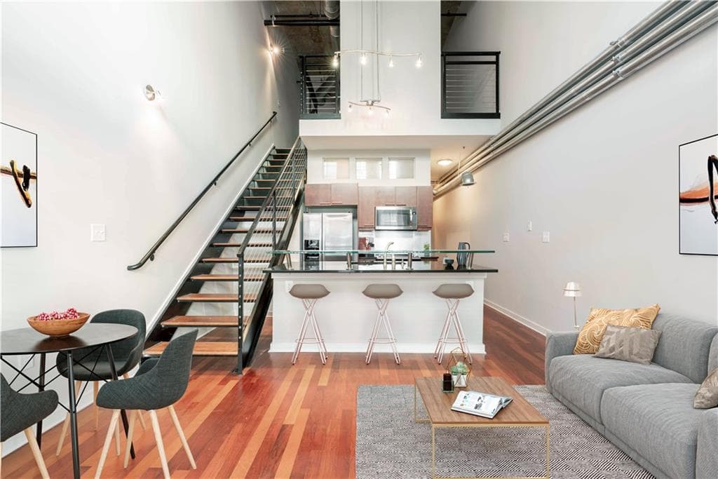 2 bedroom, 2 bathroom, 1,094 sq ft townhouse sold at 260 18th Street 10313, Atlanta, GA 30363