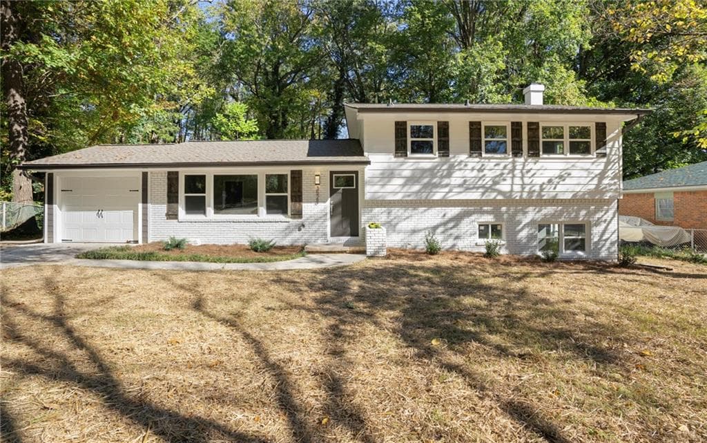 3528 Pin Oak Circle, Atlanta, GA 30340 — most recent listing photo