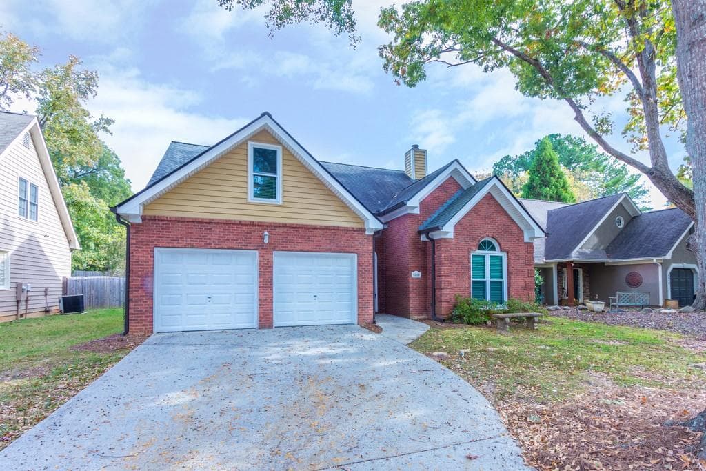 4 bedroom, 3 bathroom, 1,533 sq ft single family residence sold at 1253 McLendon Drive, Decatur, GA 30033