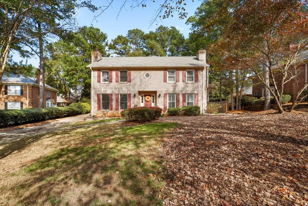 2 bedroom, 3 bathroom, 1,486 sq ft townhouse sold at 9128 Carroll Manor Drive, Atlanta, GA 30350