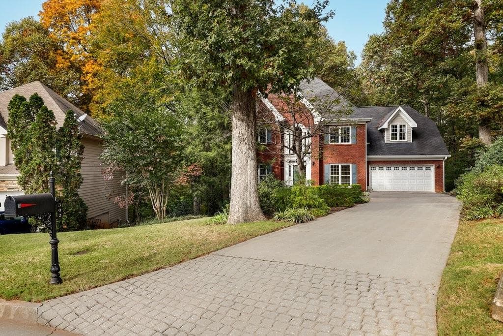 5 bedroom, 4 bathroom, 4,552 sq ft single family residence sold at 302 Riverford Way, Lawrenceville, GA 30043