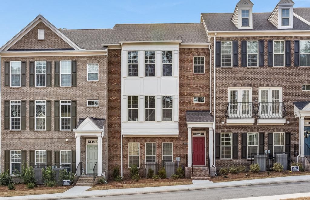 3 bedroom, 4 bathroom, 2,255 sq ft condominium sold at 1155 Millennium Park Road, Decatur, GA 30033
