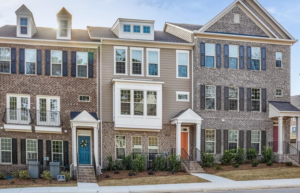 3 bedroom, 4 bathroom, 2,255 sq ft condominium sold at 1159 Millennium Park Road, Decatur, GA 30033