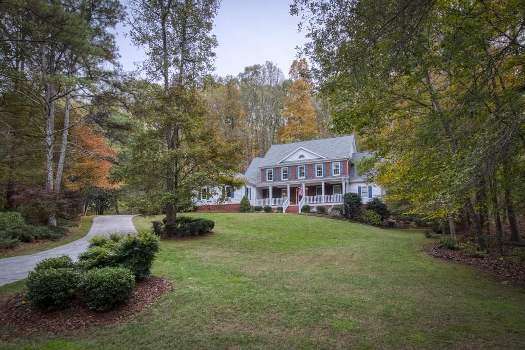 4 bedroom, 4 bathroom, 3,216 sq ft single family residence sold at 200 Windflower Court, Canton, GA 30115
