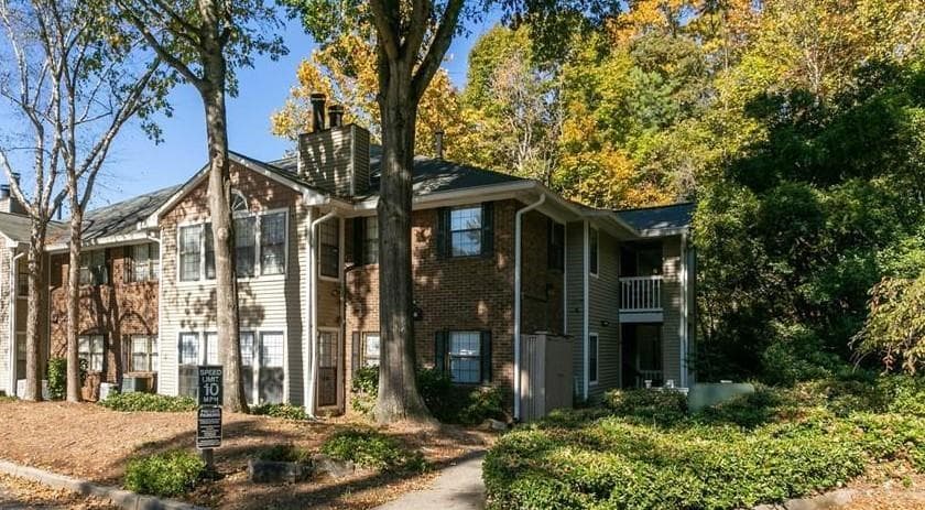 406 Barrington Hills Drive, Sandy Springs, GA 30350 — most recent listing photo