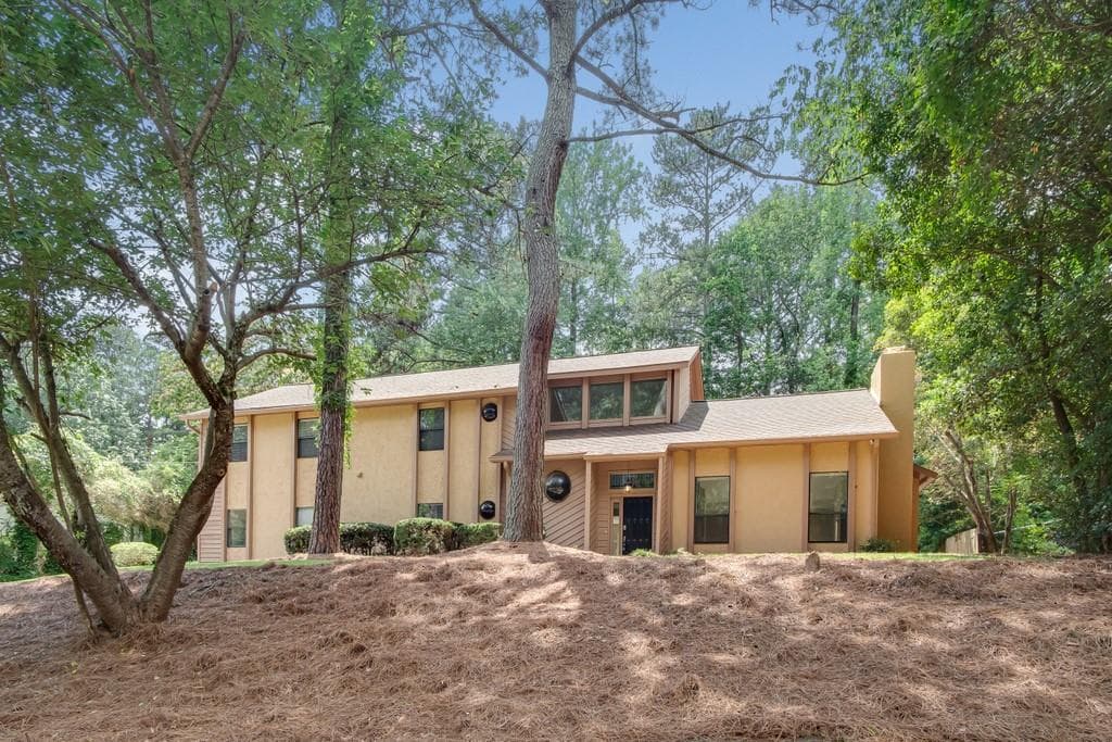 7015 Northgreen Drive, Atlanta, GA 30328 — most recent listing photo