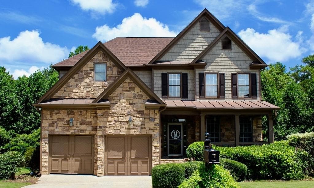 5 bedroom, 5 bathroom, 4,502 sq ft single family residence sold at 12812 WATERSIDE Drive, Milton, GA 30004