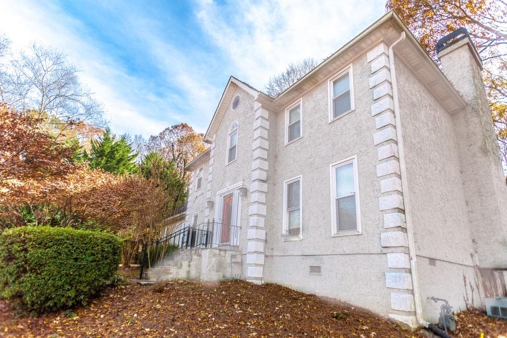 550 Pine Springs Trail, Marietta, GA 30067 — most recent listing photo