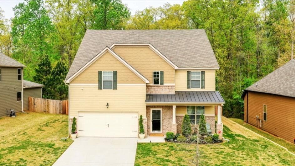 4 bedroom, 3 bathroom, 3,632 sq ft single family residence sold at 2643 Dayview Lane, Atlanta, GA 30331