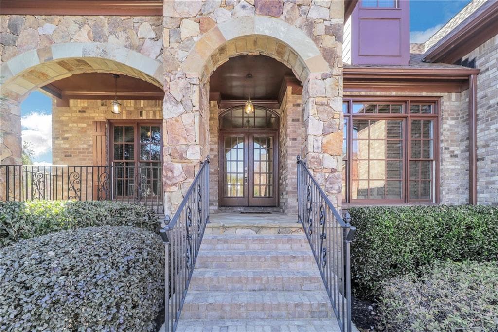 2430 Hopehaven Way, Hoschton, GA 30548 — most recent listing photo