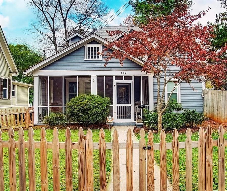 5 bedroom, 3 bathroom, 3,200 sq ft single family residence sold at 372 Oakdale Road, Atlanta, GA 30307