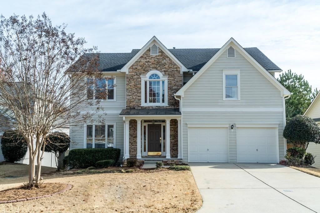 4 bedroom, 3 bathroom, 2,519 sq ft single family residence sold at 3494 Stonington Court, Douglasville, GA 30135