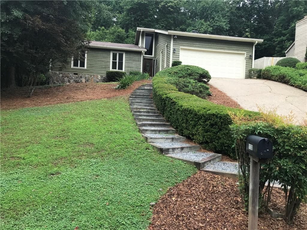 1130 Trailmore Drive, Roswell, GA 30076 — most recent listing photo