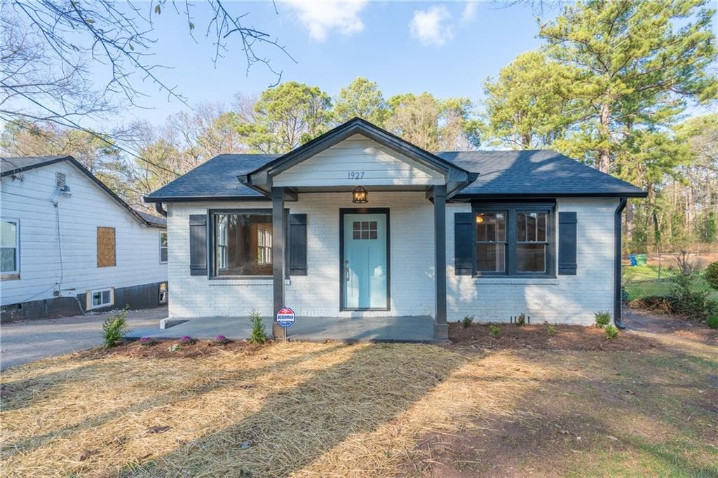 3 bedroom, 2 bathroom, 1,326 sq ft single family residence sold at 1927 Detroit Avenue, Atlanta, GA 30314