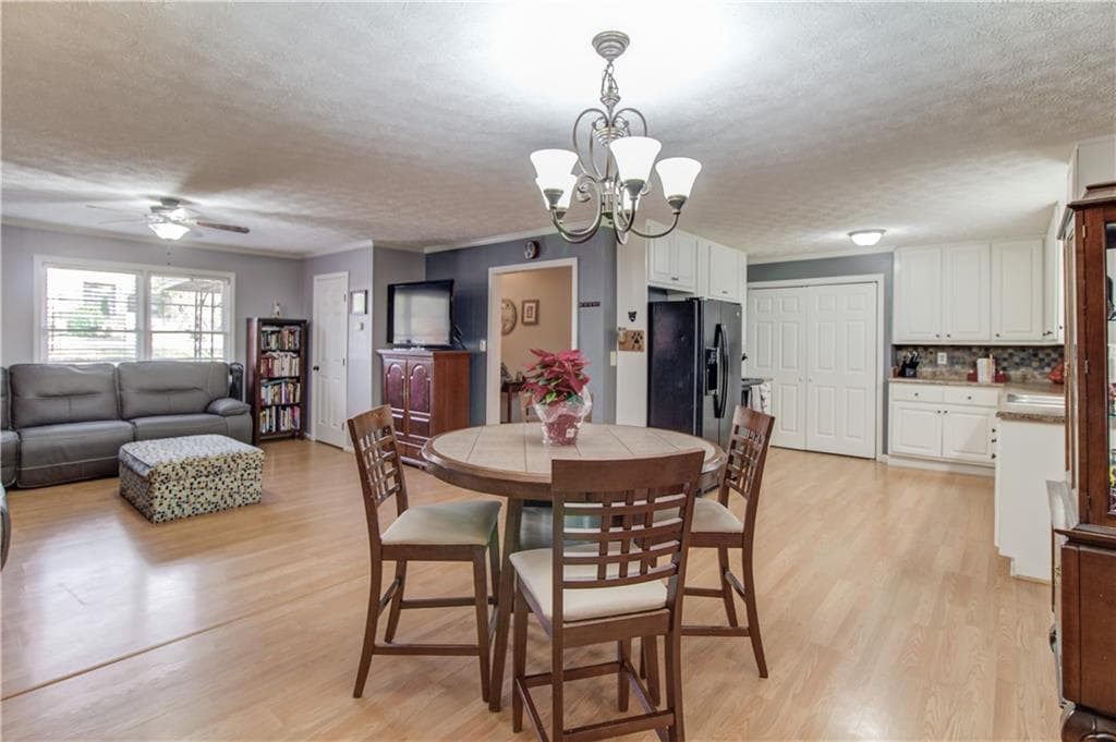 4 bedroom, 2 bathroom, 1,544 sq ft single family residence sold at 1795 Elmwood Circle, Snellville, GA 30078