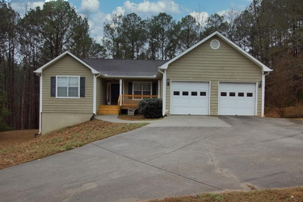 3 bedroom, 2 bathroom, 1,873 sq ft single family residence sold at 1446 River Falls View, Monroe, GA 30655