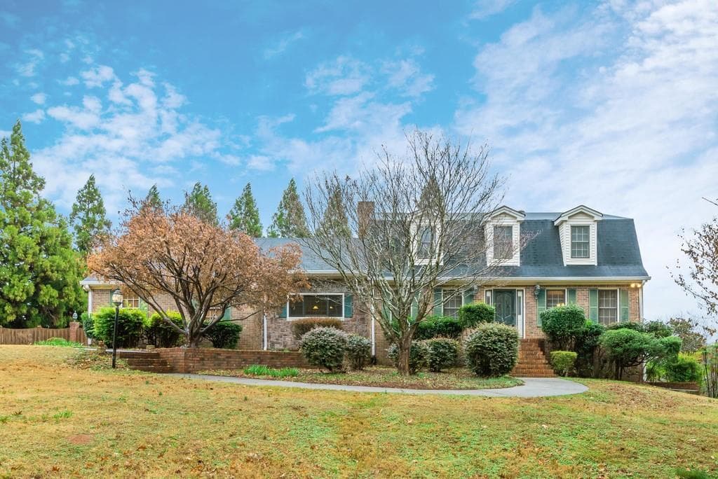 6 bedroom, 5 bathroom, 5,829 sq ft single family residence sold at 4418 HAYNES Circle, Snellville, GA 30039