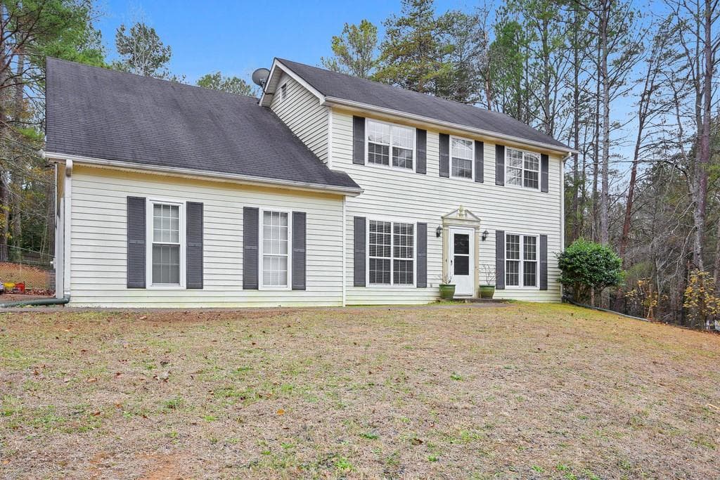 3 bedroom, 2 bathroom, 1,704 sq ft single family residence sold at 451 Bradshaw Lane, Canton, GA 30115
