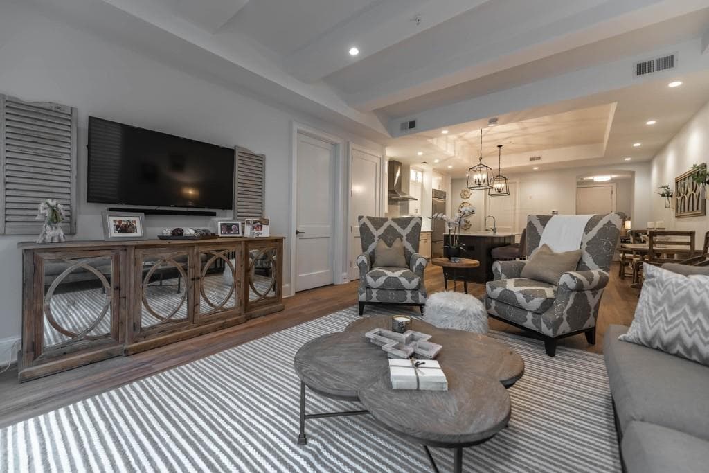 2 bedroom, 2 bathroom, 1,315 sq ft condominium sold at 58 Canton Street 408, Alpharetta, GA 30009
