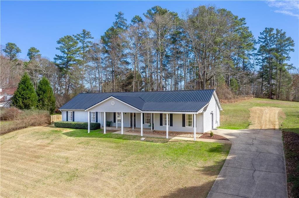 320 Honeysuckle Terrace, Auburn, GA 30011 — most recent listing photo