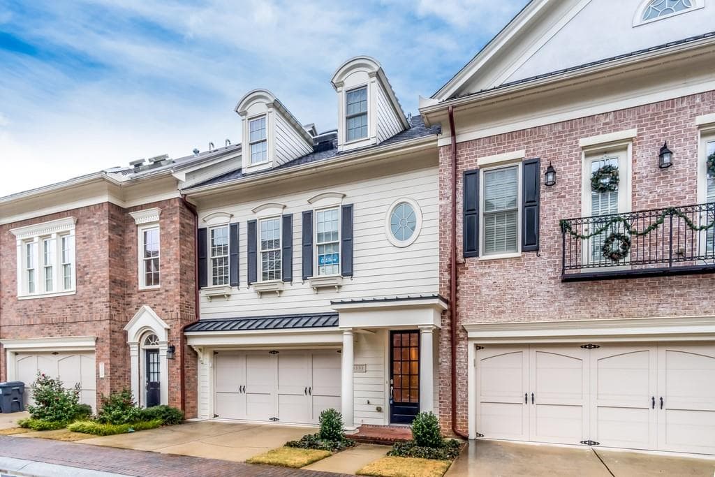 4 bedroom, 4 bathroom, 3,722 sq ft townhouse sold at 2232 Edgartown Lane 3, Smyrna, GA 30080