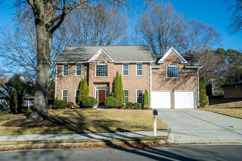 4 bedroom, 3 bathroom, 2,964 sq ft single family residence sold at 135 GREENMONT Circle, Alpharetta, GA 30009