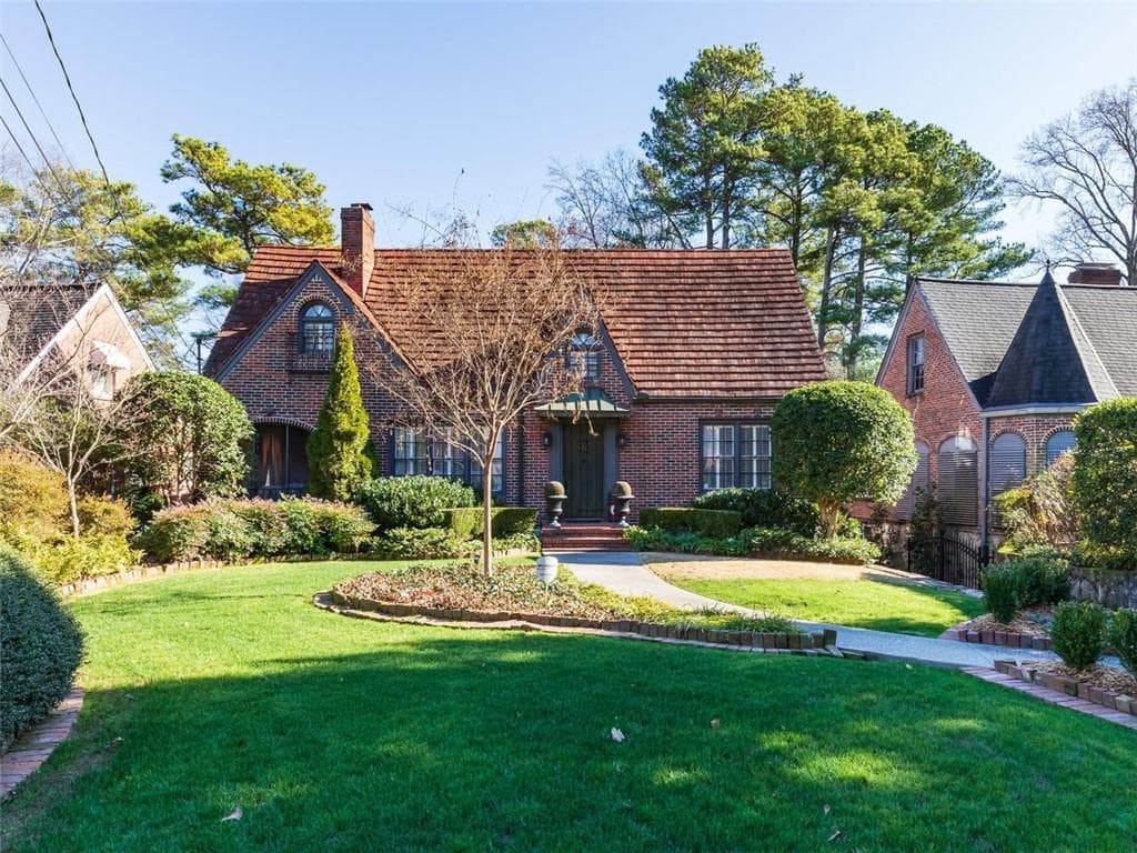 4 bedroom, 4 bathroom, 2,496 sq ft single family residence sold at 1575 Johnson Road, Atlanta, GA 30306
