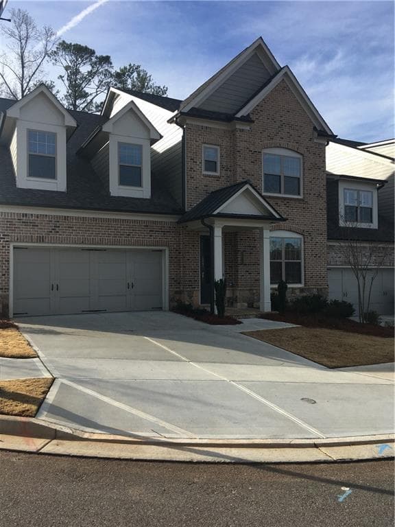 4 bedroom, 4 bathroom, 3,327 sq ft townhouse sold at 2024 Heyward Way 27, Alpharetta, GA 30009